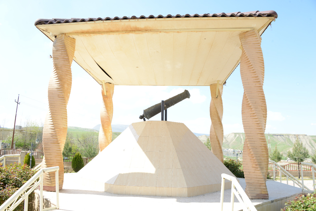 Cannon from the Soran Kingdom on display in the Kurdistan Region’s Rawanduz (Photo: Goran Sabah Ghafour)